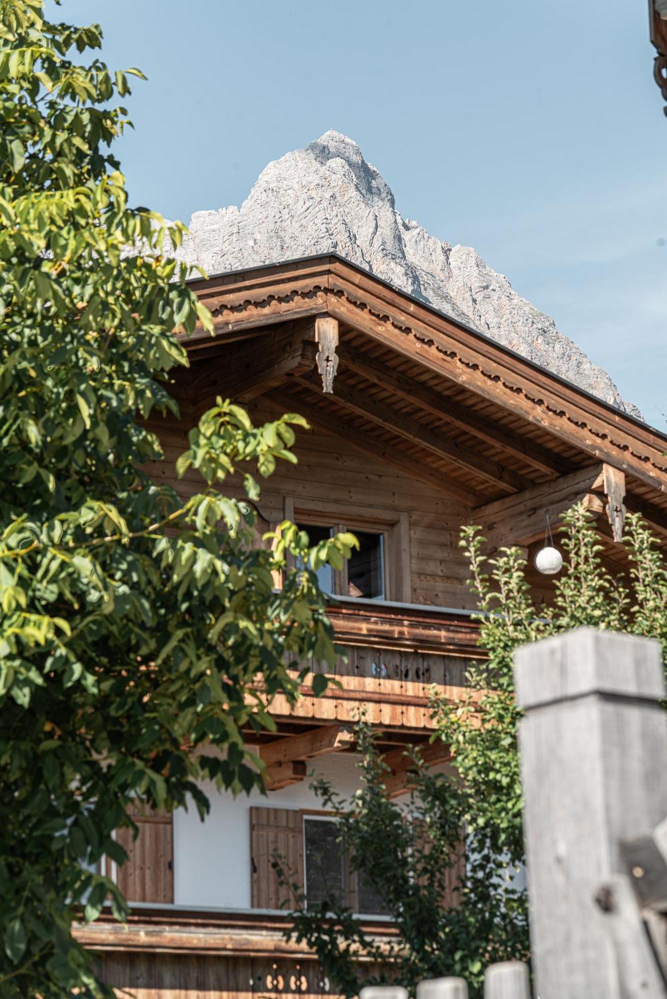 Bewegte Berge Apartments Saalfelden Exterior photo